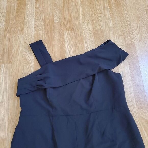 Eliza J Asymmetrical Neckline Jumpsuit size 20W in Black - NEW - Picture 5 of 13